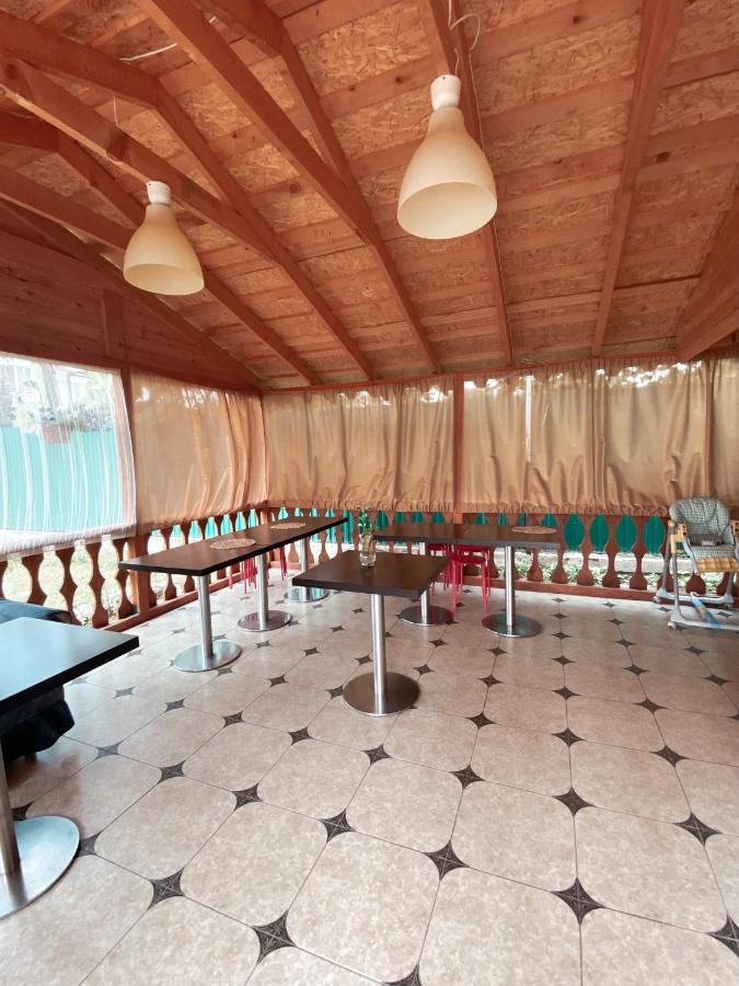 Guest House Harmony Pizunda Bagian luar foto
